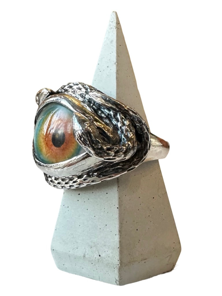 Hand Painted rainbow Ojo De Medusa Eye Ring