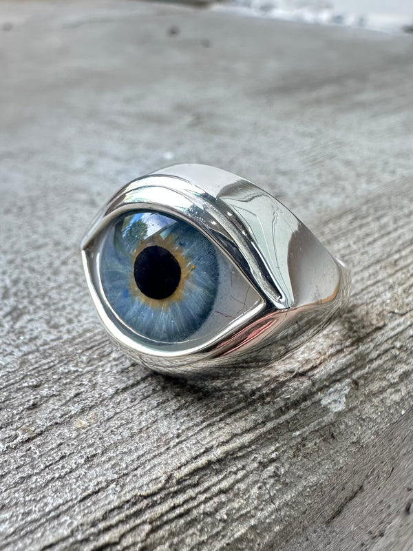 CLASSIC Hand Painted Eye Ring - sz 7.25