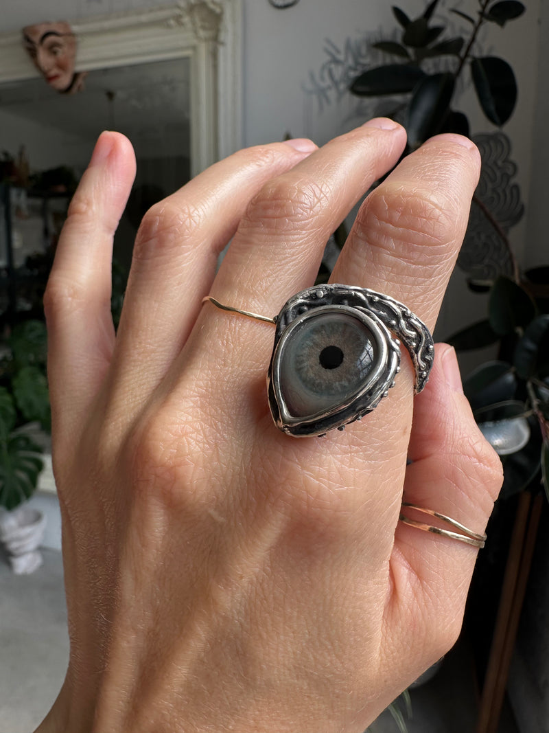 ORACLE Hand Painted Eye Ring - sz 7