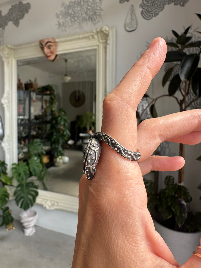 ORACLE Hand Painted Eye Ring - sz 8.5