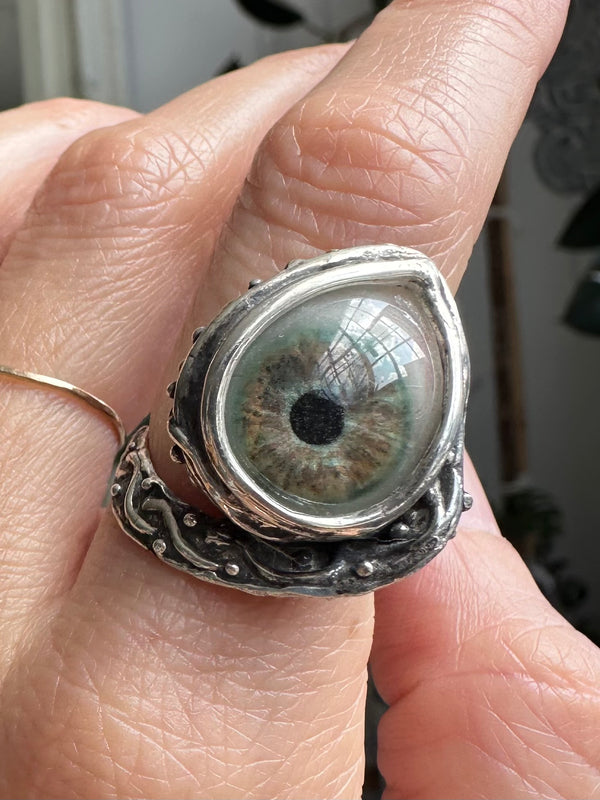 ORACLE Hand Painted Eye Ring - sz 6.5