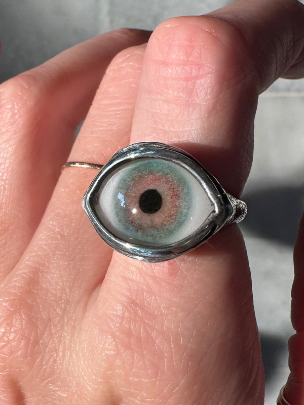 ORACLE Hand Painted Eye Ring - sz 5.5