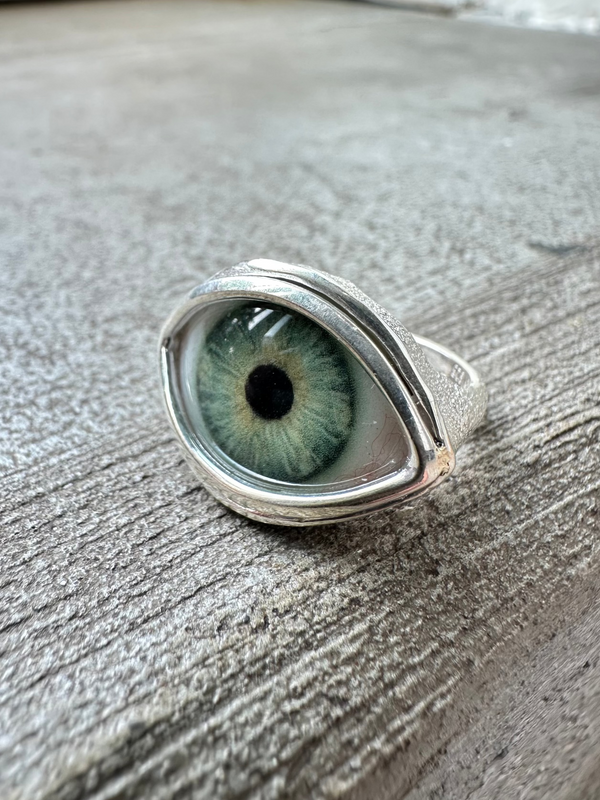 ORACLE Hand Painted Eye Ring - sz 5.5