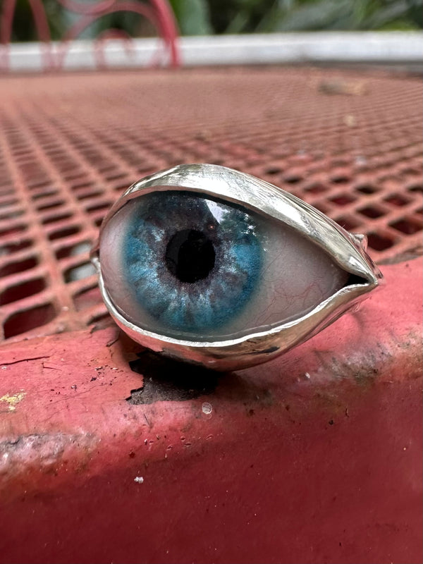 Handmade Painted Eye Ring -sz 6