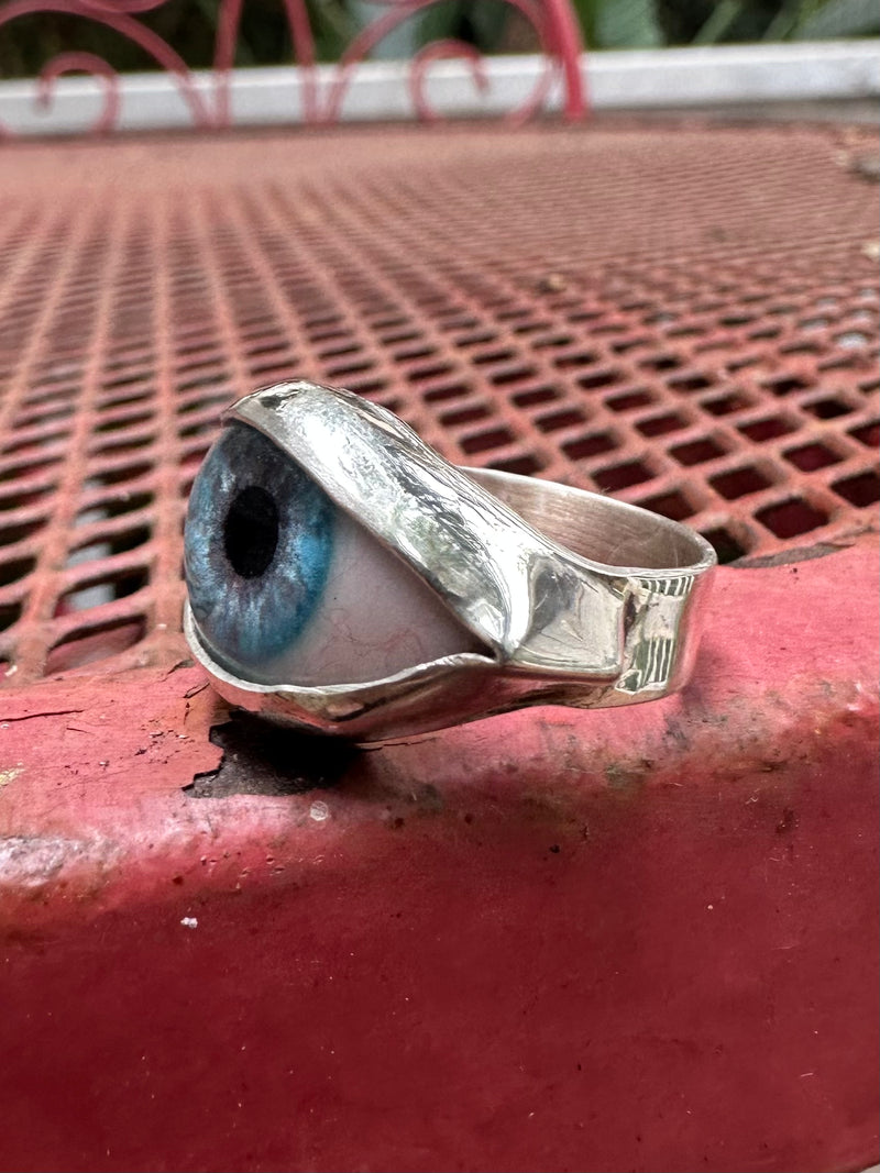 Handmade Painted Eye Ring -sz 6