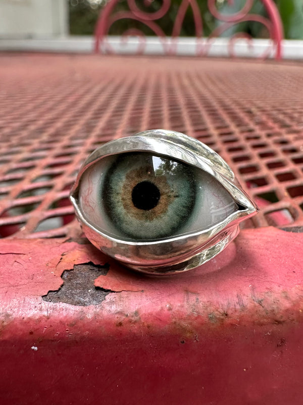 Handmade Painted Eye Ring - sz 6.75