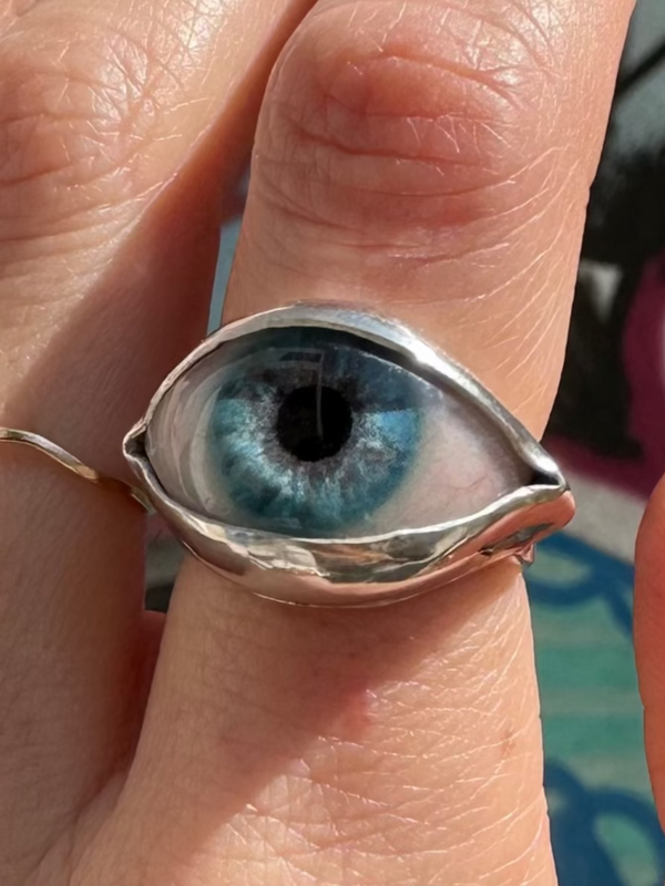 Handmade Painted Eye Ring -sz 6