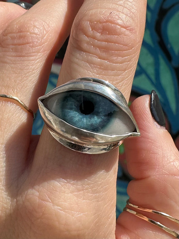 Handmade Painted Eye Ring -sz 8.25