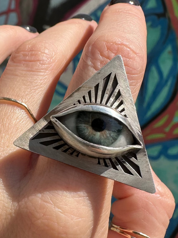 Handmade Painted Eye Ring - sz 6