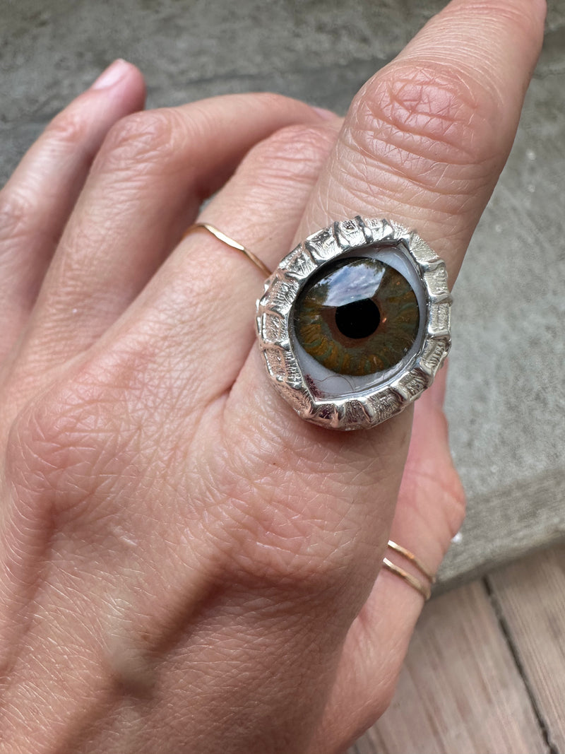 ORACLE Hand Painted Eye Ring - sz 7
