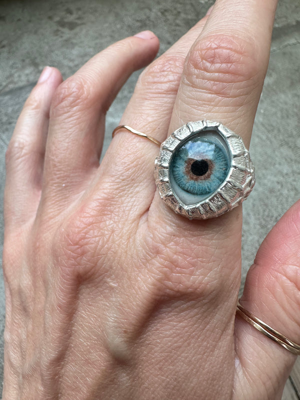 ORACLE Hand Painted Eye Ring - sz 9