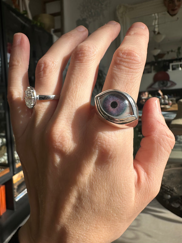 CLassic Hand Painted Blue Silver Eye Ring - Sz 13.5