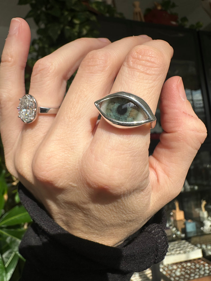 DALI Hand Painted Eye Ring - sz 7
