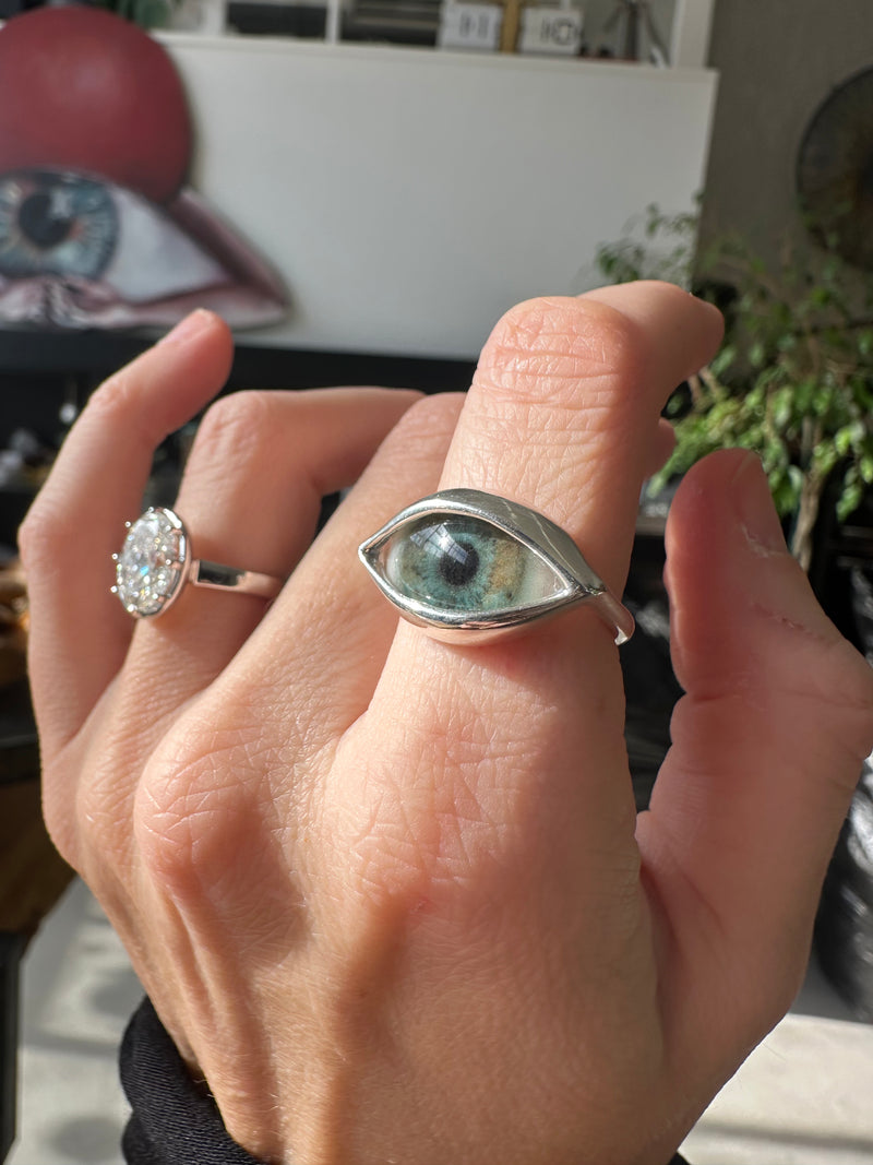 DALI Hand Painted Eye Ring - sz 7