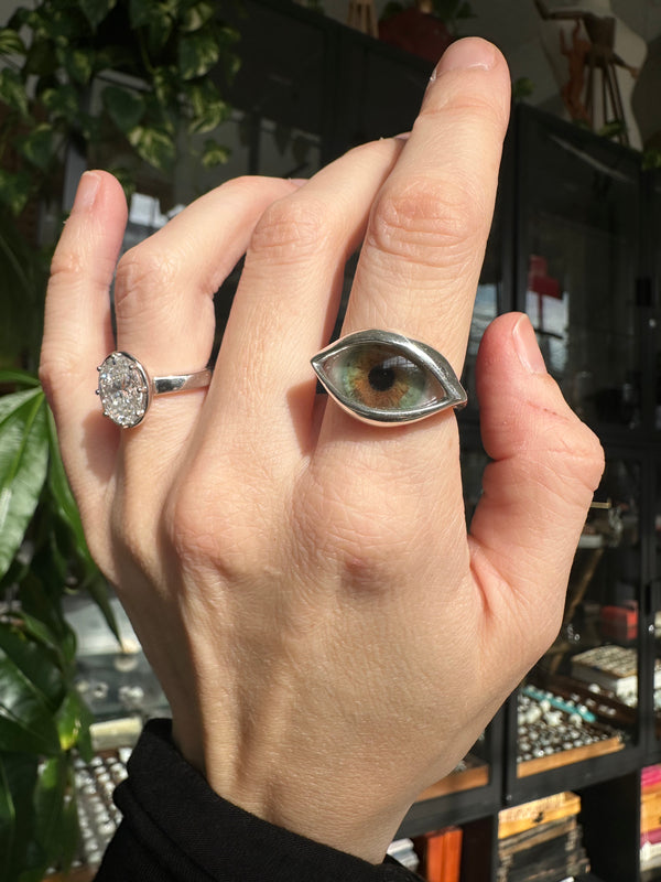 DALI Hand Painted Eye Ring - sz 6.25