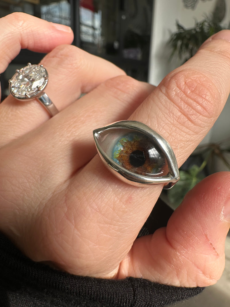 DALI Hand Painted Eye Ring - sz 6.25