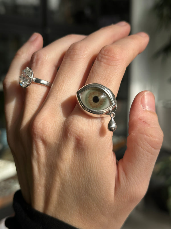 Crying Classic Hand Painted Blue Silver Eye Ring - Sz 10.75