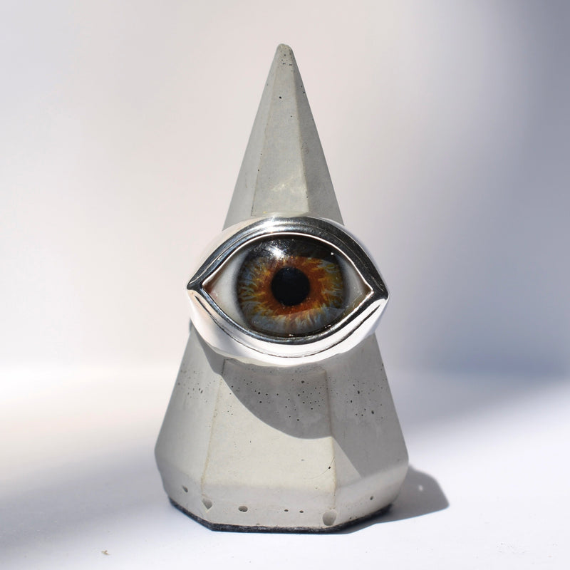 Hazel Silver Classic Eye Ring