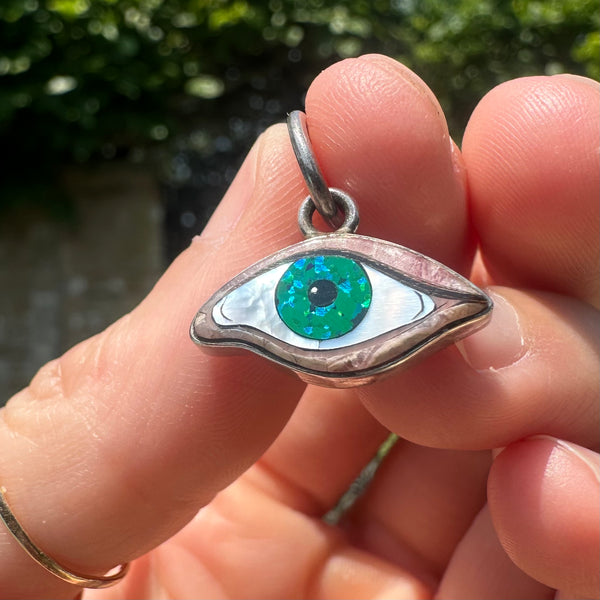 Green Silver Inlay Small Protective Eye Pendant