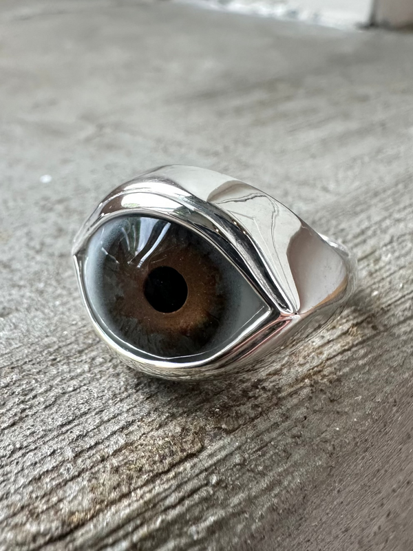 Dark Brown Hazel Silver Classic Eye Ring