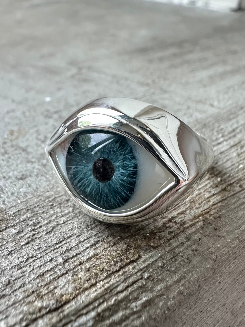 Bright Blue Silver Classic Eye Ring