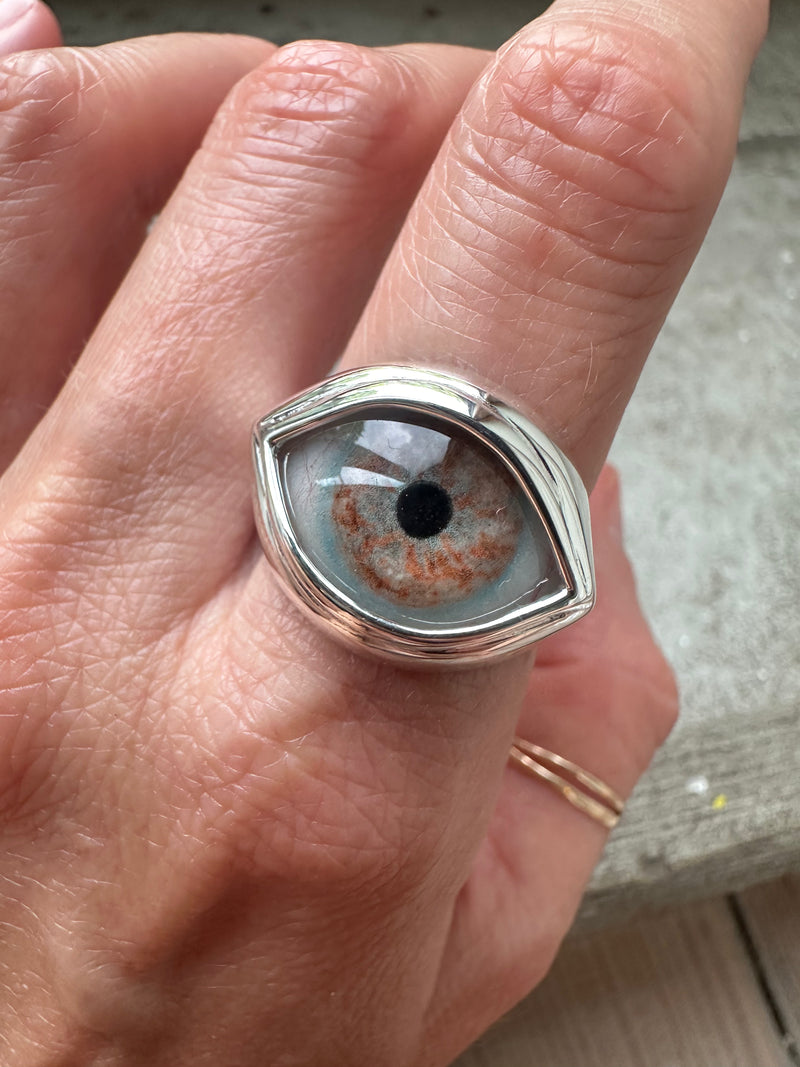 Hazel with many Freckles Silver Classic Eye Ring