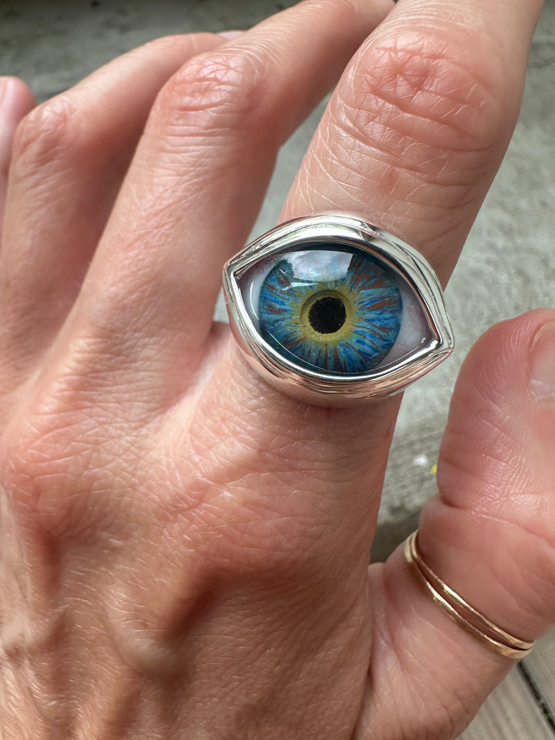 Bright Blue Hazel Silver Classic Eye Ring