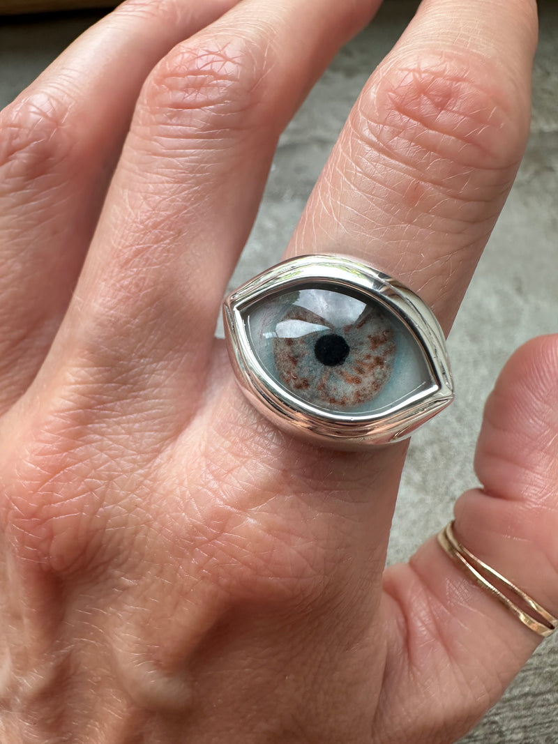 Freckled Silver Classic Eye Ring
