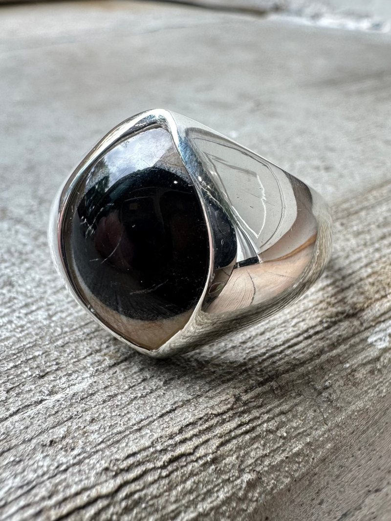 Dark Brown / Black Painted King Eye Ring