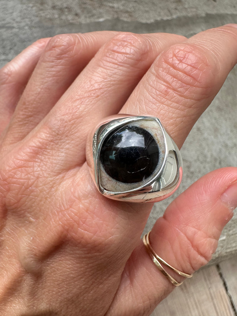 Dark Brown / Black Painted King Eye Ring