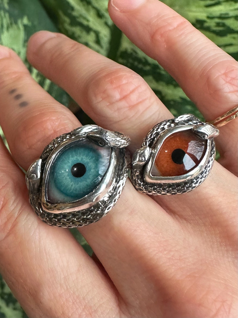 Hand Painted Brown Ojo De Medusa Eye Ring (smaller version)