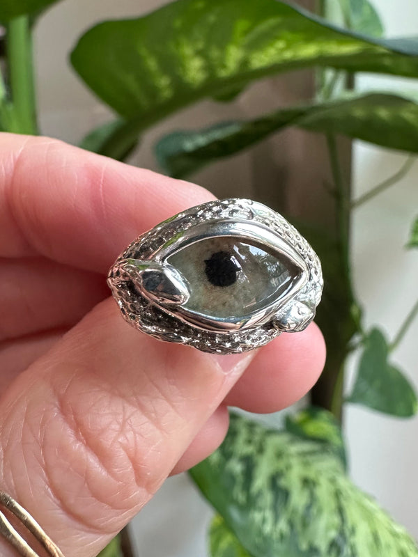 Mini Ojo De Medusa Hand Painted Green/ Grey Eye Ring