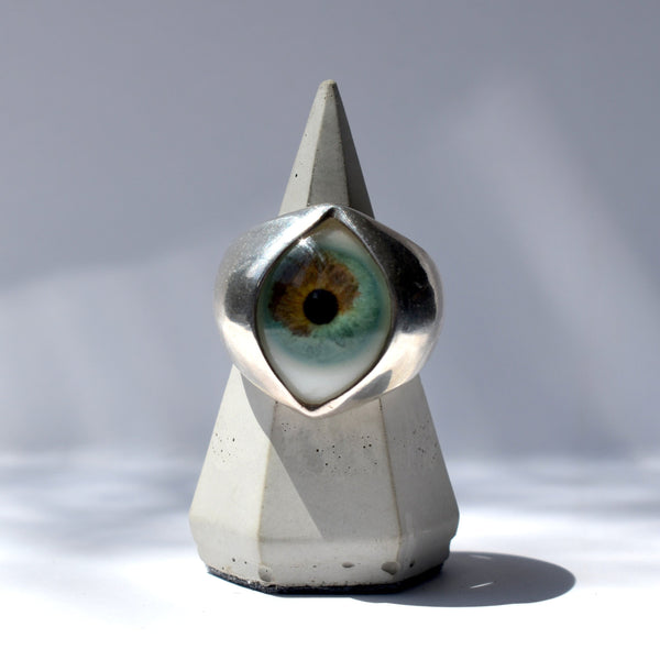 Hand Painted Turquoise Silver King Eye Ring