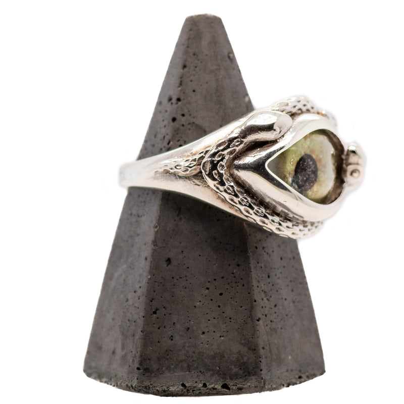 Hand Painted Green Ojo De Medusa Small Eye Ring