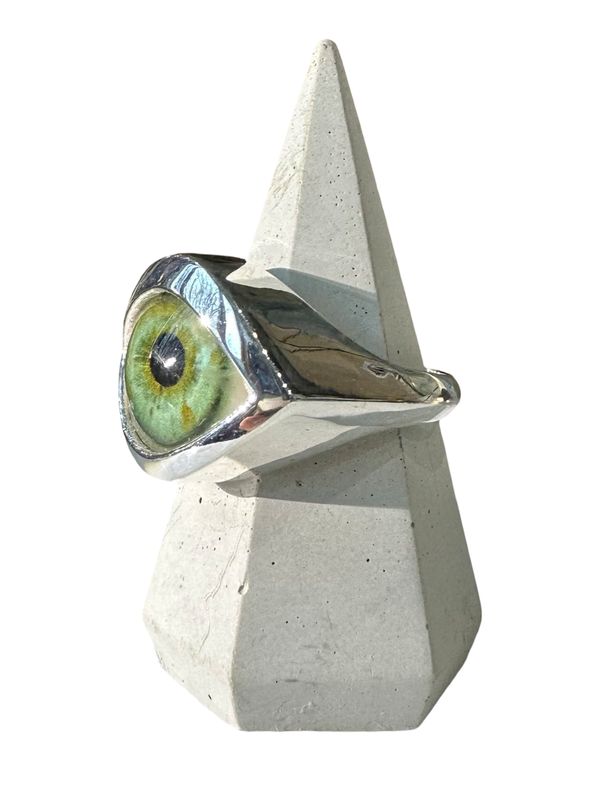 Hand Painted bright natural green Silver Eye Ring