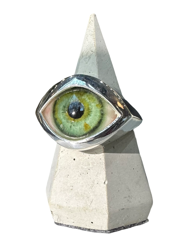 Hand Painted bright natural green Silver Eye Ring